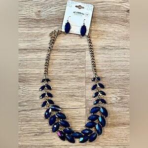 NWT, Icon Collection, Navy Blue, 18in set necklace and earrings